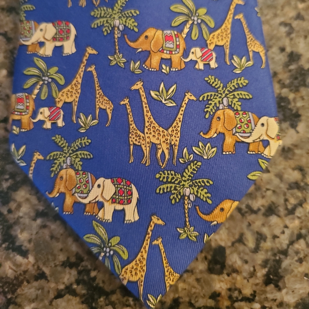 Salvatore Ferragamo tie